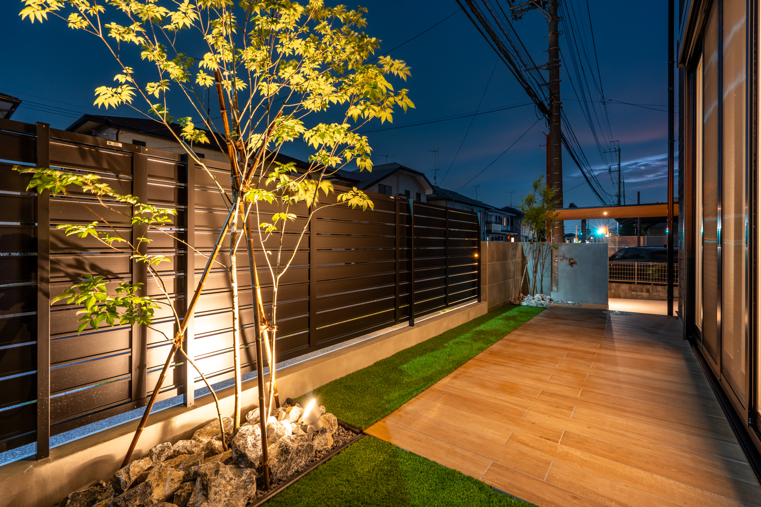 建築中から検討したい玄関まわりの外構